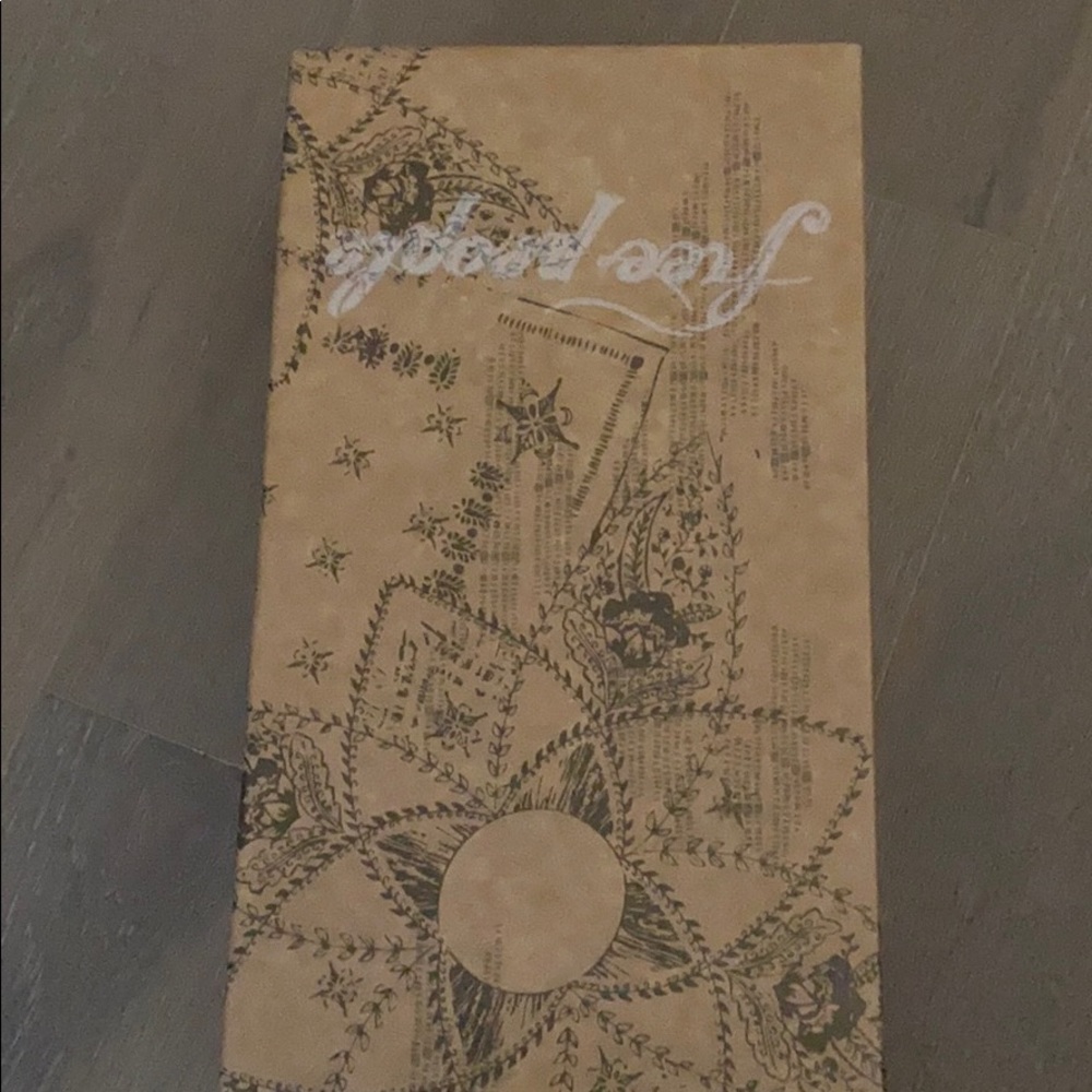 Free People Sandals never worn size 9